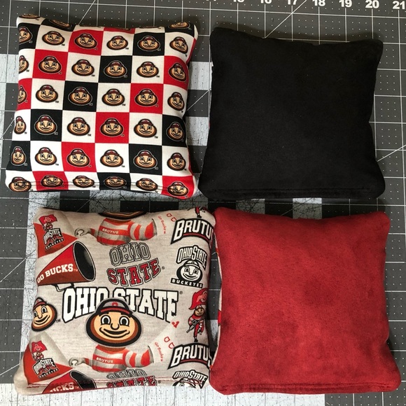 Cornhole Bags Canvas Microsuede Slide / Stick Set of 8 Ohio State Brutus Buckeye - Picture 4 of 6